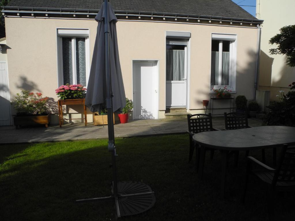 Les Vergnes Mancelles Le Mans Buitenkant foto